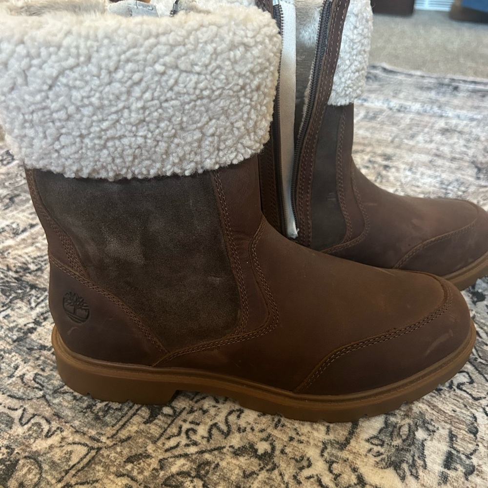 Never Worn Timberland Women's Linden Woods Boot, Dark Brown Full-Grain